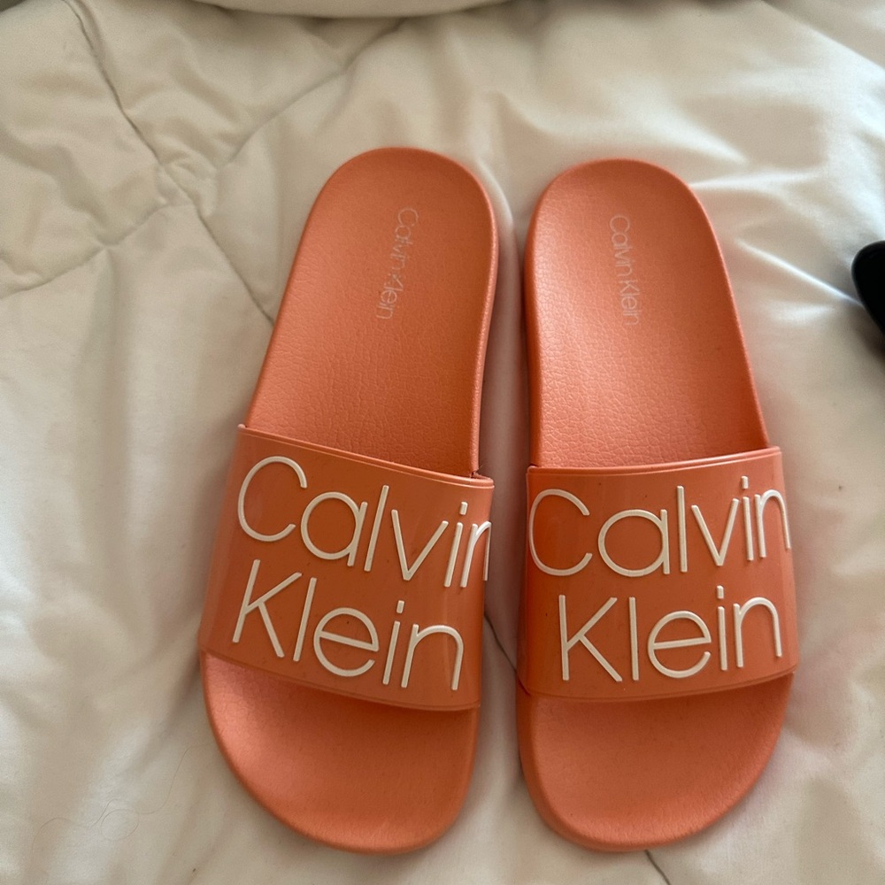 Calvin Klein Slides Peach